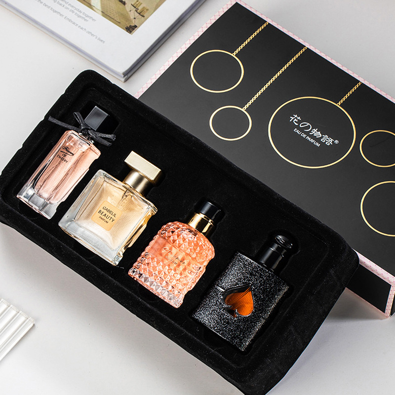 Kadın Parfümleri Kalıcı Atomiz - Perfume Fragrance Brands incelemesi ve fiyatı