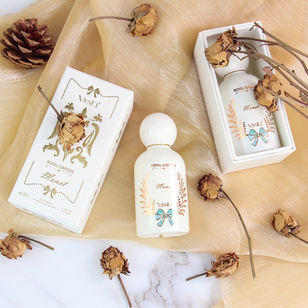Kadınlar için Çiçeksi Taze Nar - You Perfume Fragrance incelemesi ve fiyatı